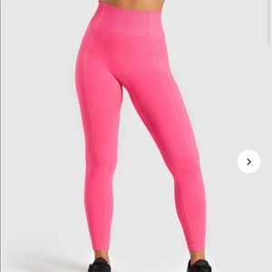 GYMSHARK ULTRA SEAMLESS LEGGINGS - CYBER PINK